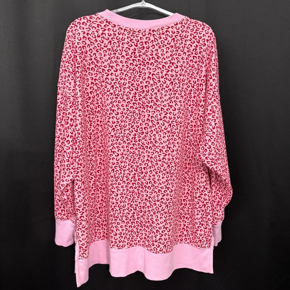 Pink Leopard Loungewear Pajama Top Oversized Women’s Medium M Cabana Crown & Ivy - Picture 5 of 7